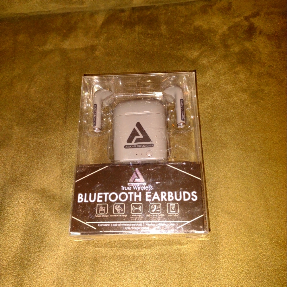 True Wireless Bluetooth Earbuds